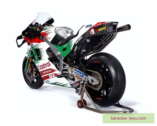 最新MotoGP赛季焦点车手对决与冠军争夺格局全面深度解析新