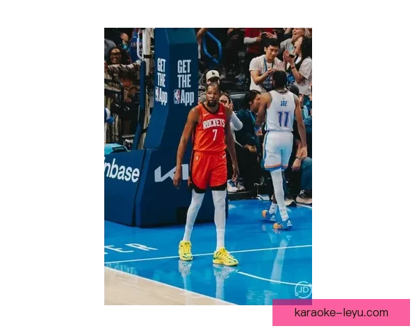 篮网队宣布凯里欧文因伤缺席本赛季余下比赛，球迷期待杜兰特带队挺进季后赛